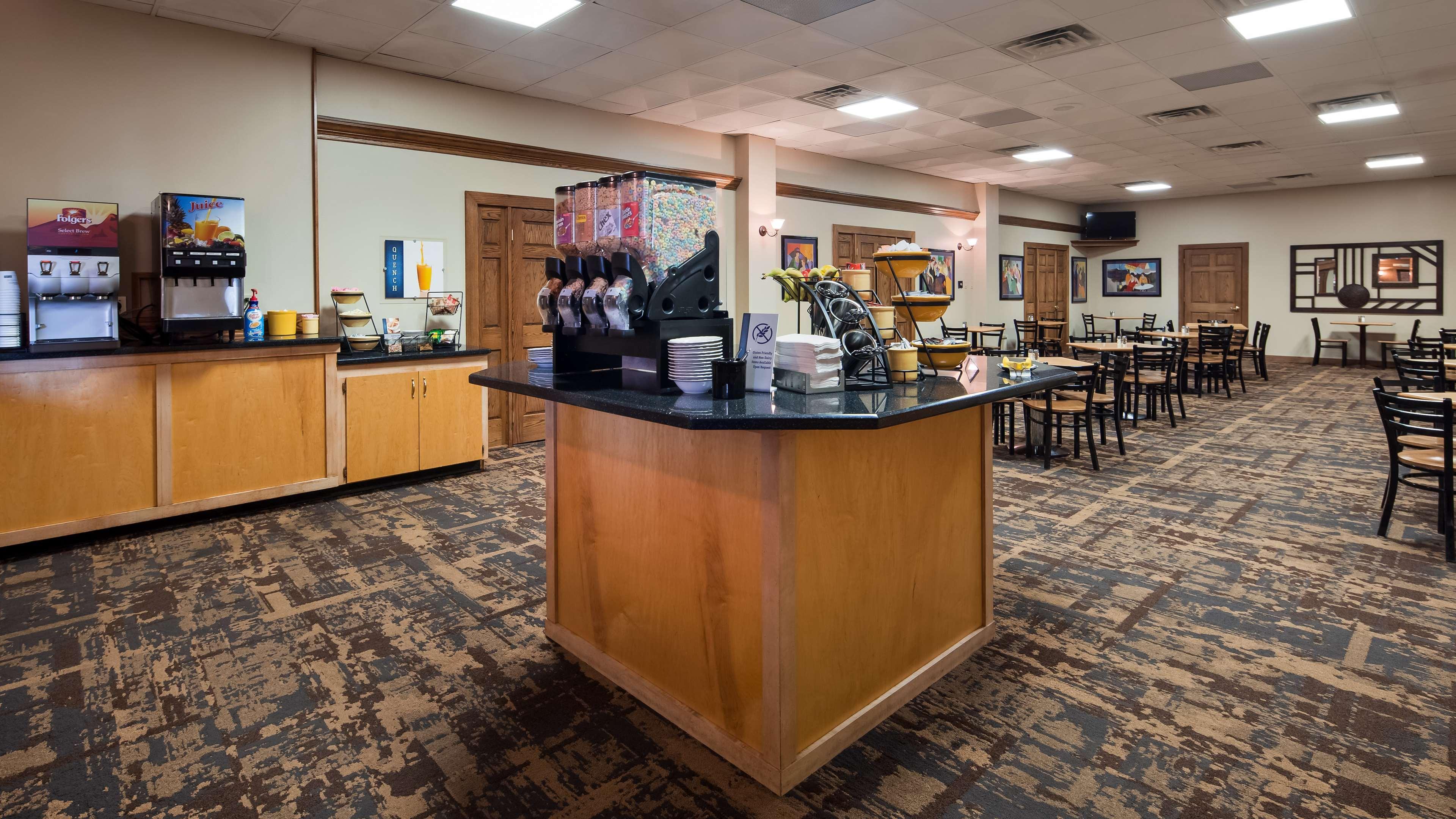 Crossroads Hotel & Event Center Fort Dodge Luaran gambar