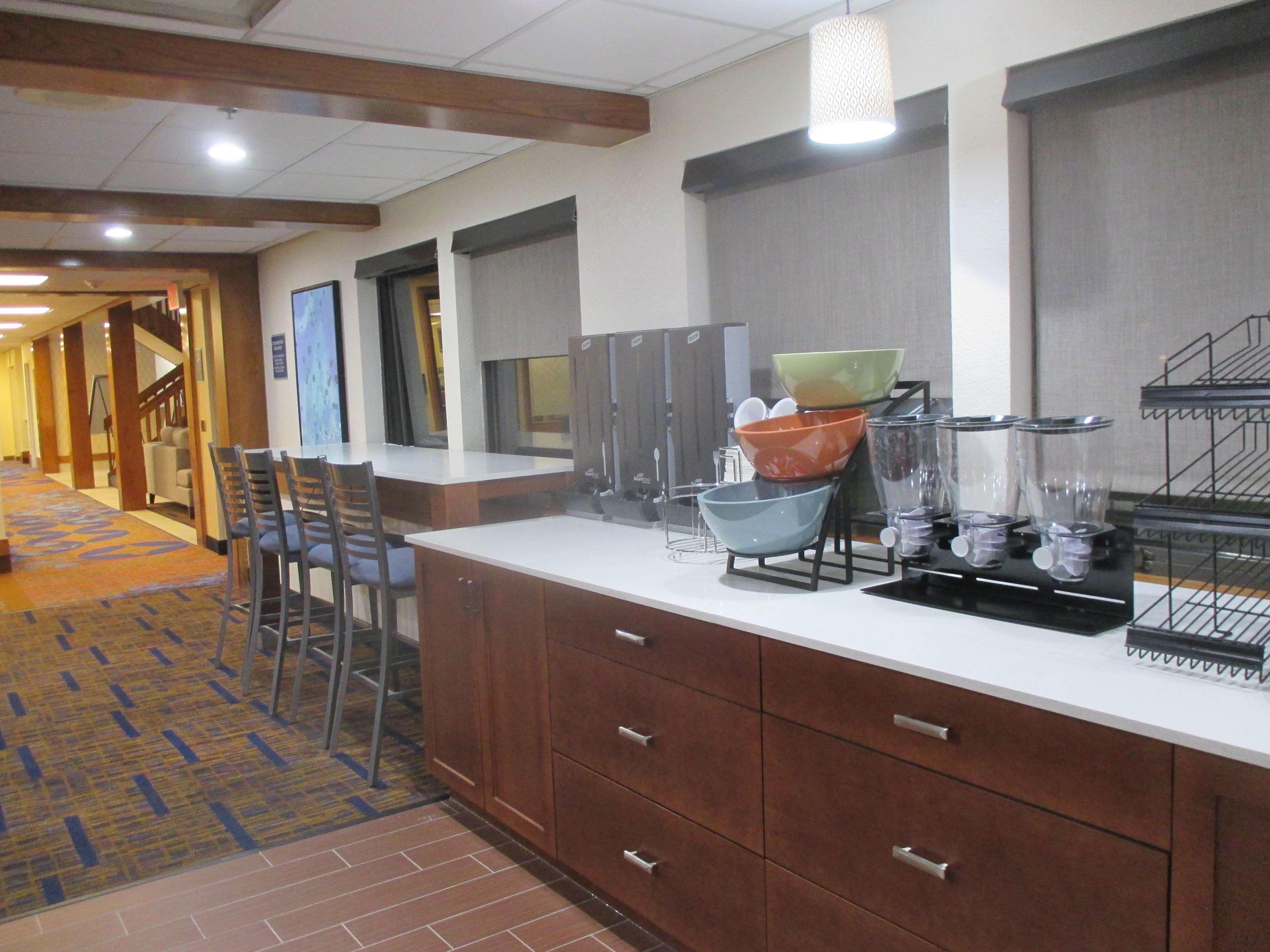 Crossroads Hotel & Event Center Fort Dodge Luaran gambar